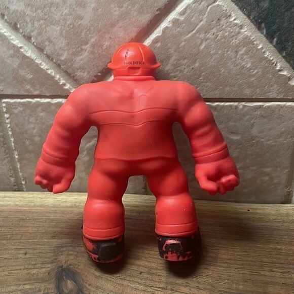 Stretch Force Red Fireman Guy MAGIC TIME Armstrong 2017 Action Figure Rubber - Picture 3 of 5